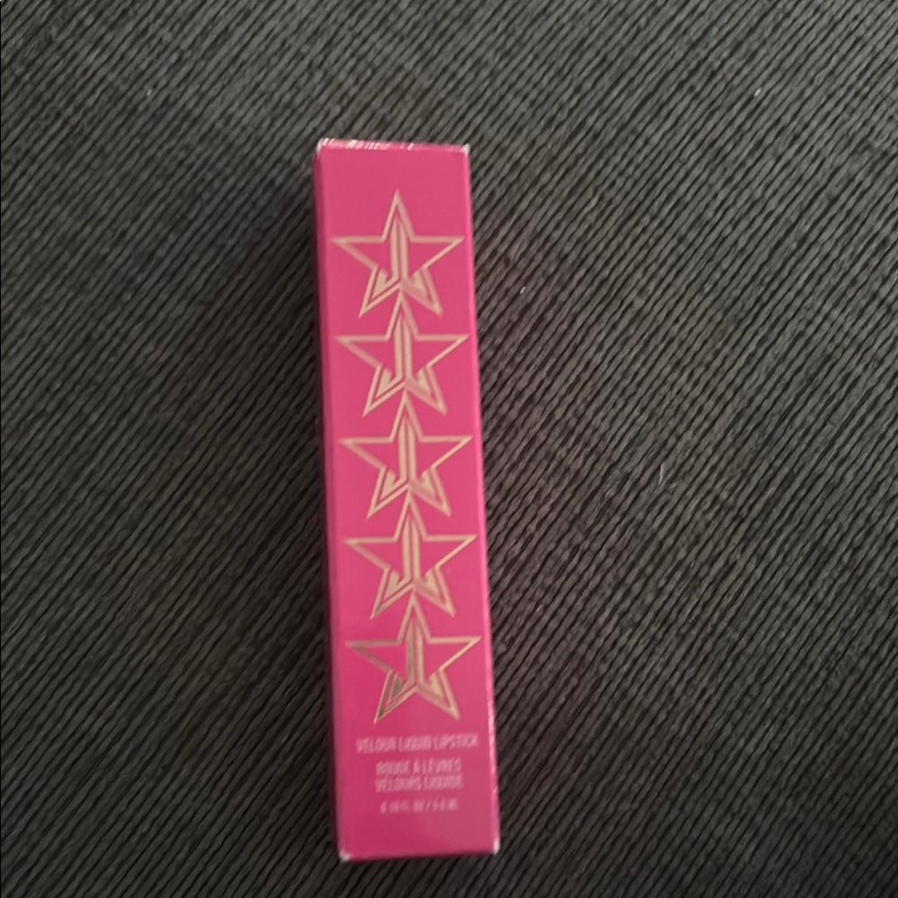 Pink Starry Lipstick Vibrant Makeup
